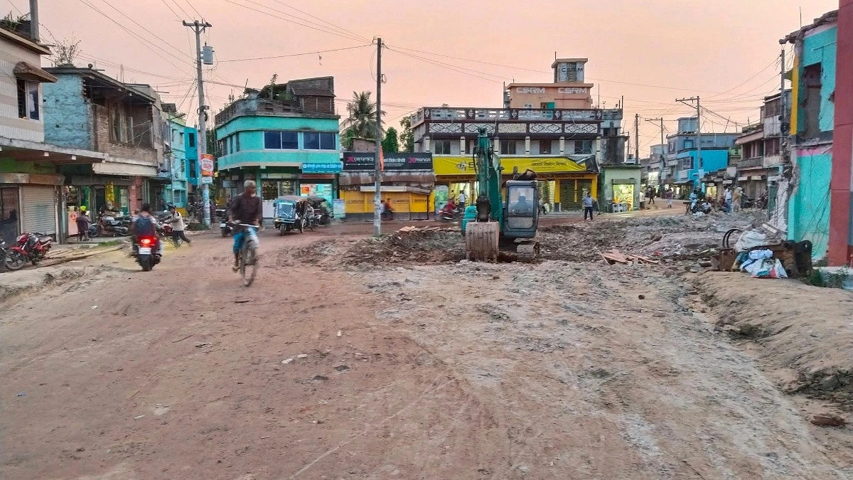২ বছরের কাজ শেষ হয়নি ৬ বছরেও