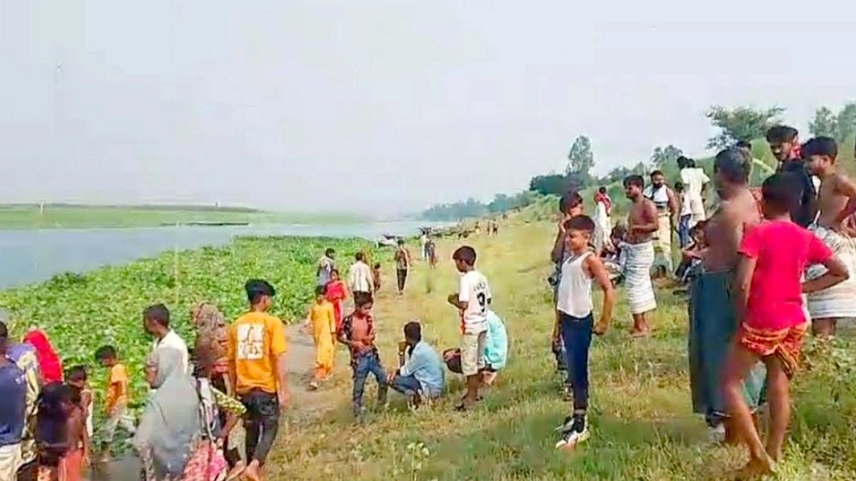 পদ্মার তীরে ভাসছিল বস্তা, খুলে মিলল কিশোরীর হাত বাঁধা মরদেহ