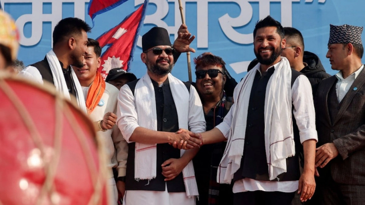 পুরনো রাজনীতির সমালোচক আরএসপি হাঁটল একই পথে