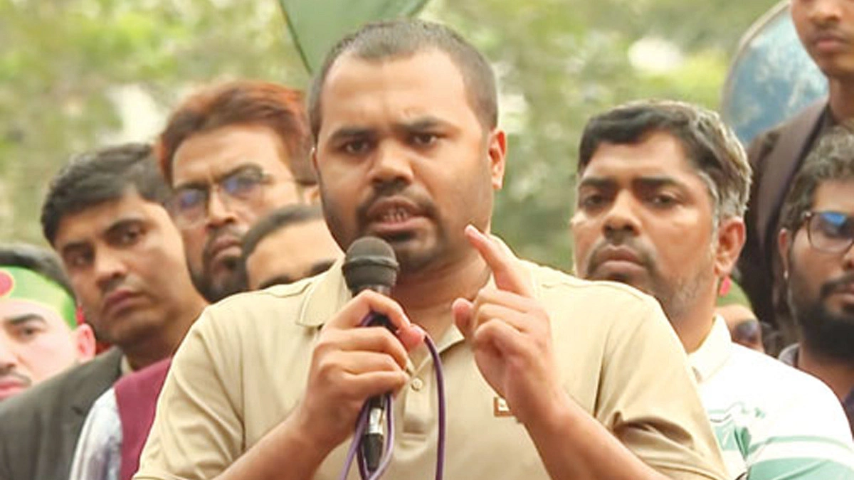 ওসমান হাদির ভাইয়ের বিস্ফোরক মন্তব্য, উঠছে নানা প্রশ্ন