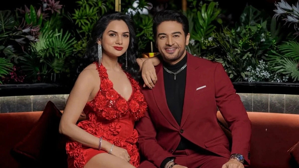 ‘বিগ বস’ তারকা গৌরবের সঙ্গে বিচ্ছেদের পথে আকাঙ্ক্ষা