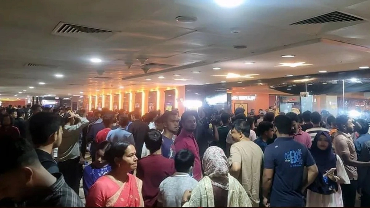 শপিং মল ৭টায় বন্ধ, তবু চলবে সিনেমা হলের শো