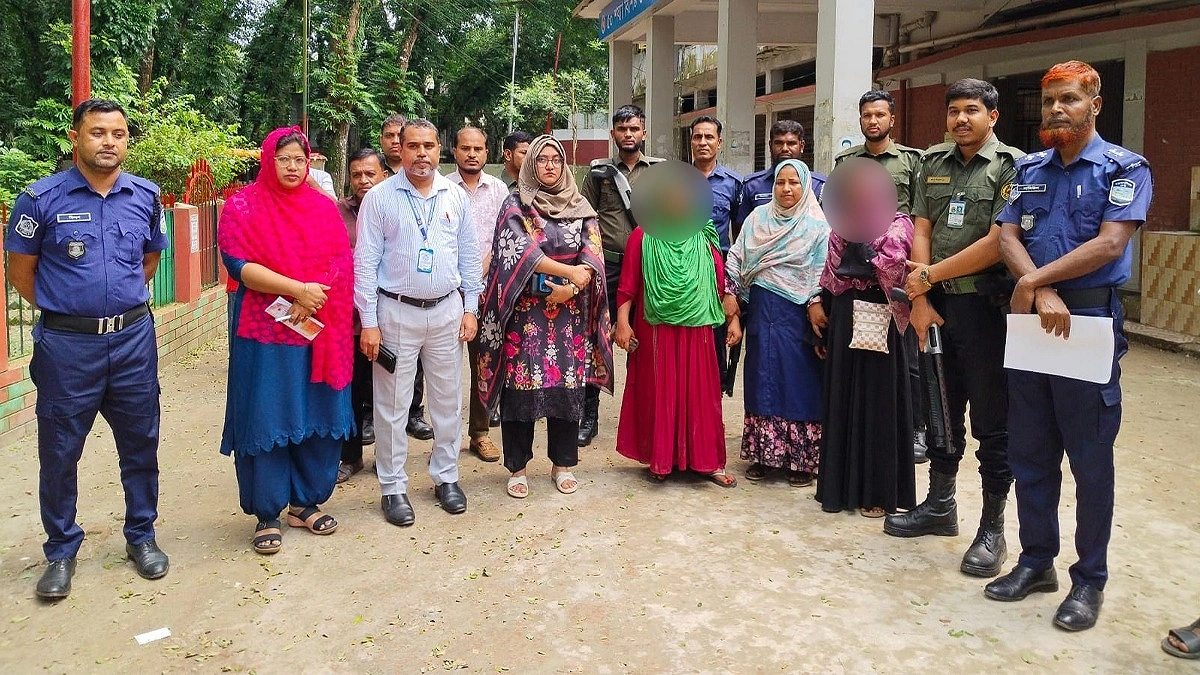 ঈশ্বরগঞ্জ স্বাস্থ্য কমপ্লেক্সে দালালচক্রের দুই নারীর কারাদণ্ড