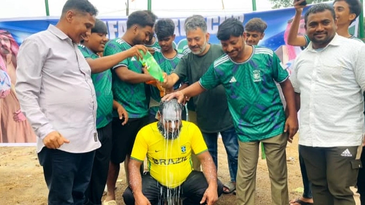 দুধ দিয়ে গোসল করে ব্রাজিল ত্যাগ, যোগ দিলেন সৌদিতে