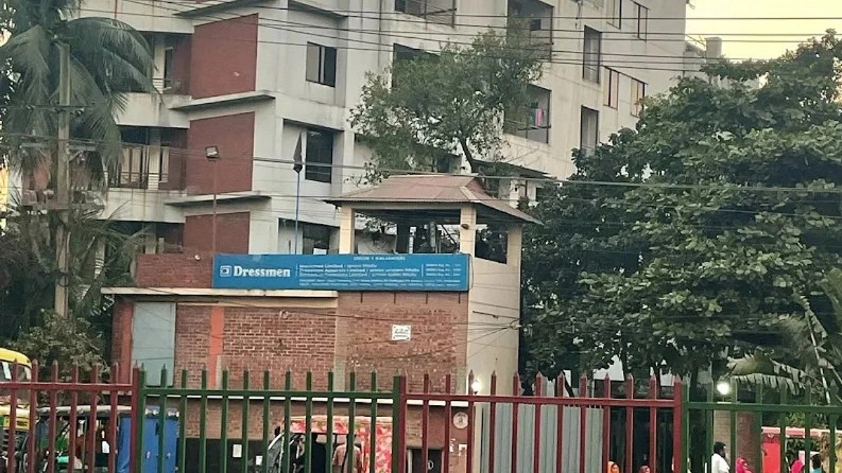 গাজীপুরে কারখানার পানি পান করে শতাধিক শ্রমিক অসুস্থ