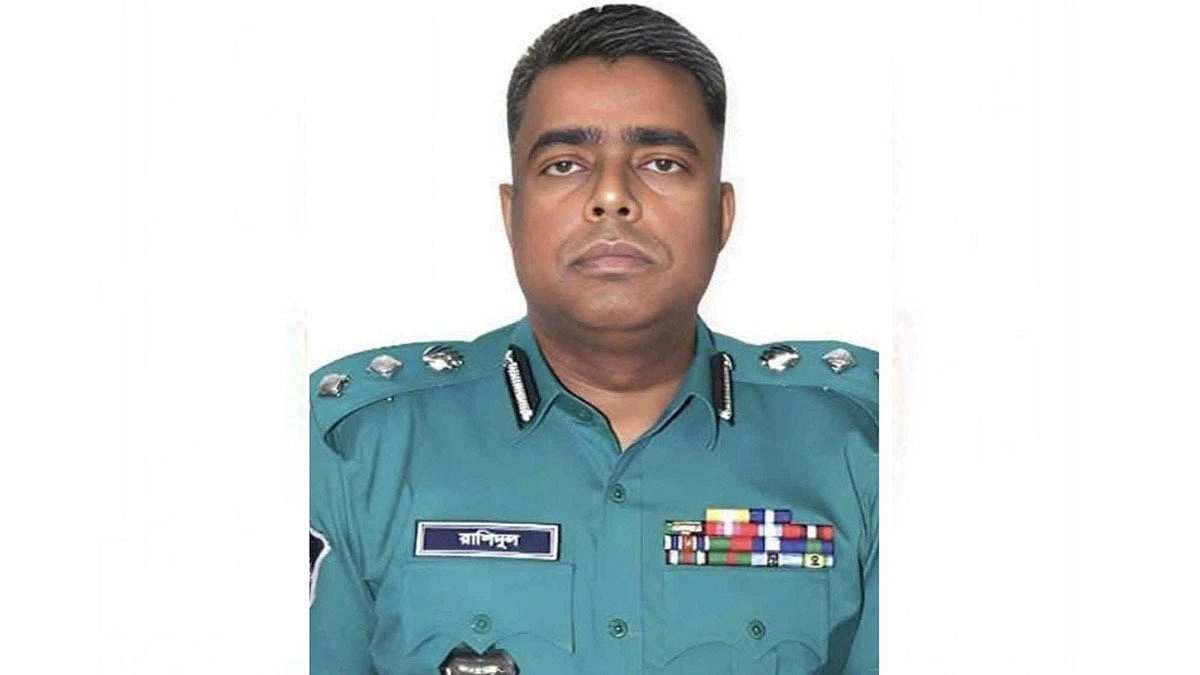 ‘তথ্য ফাঁস করা পুলিশকে গাছে ঝোলাবো’ বলা কেএমপি কর্মকর্তা প্রত্যাহার