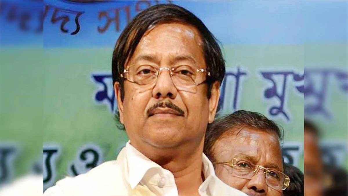 তৃণমূলের পদ ছাড়লেন মমতার ঘনিষ্ঠসঙ্গী জ্যোতিপ্রিয়