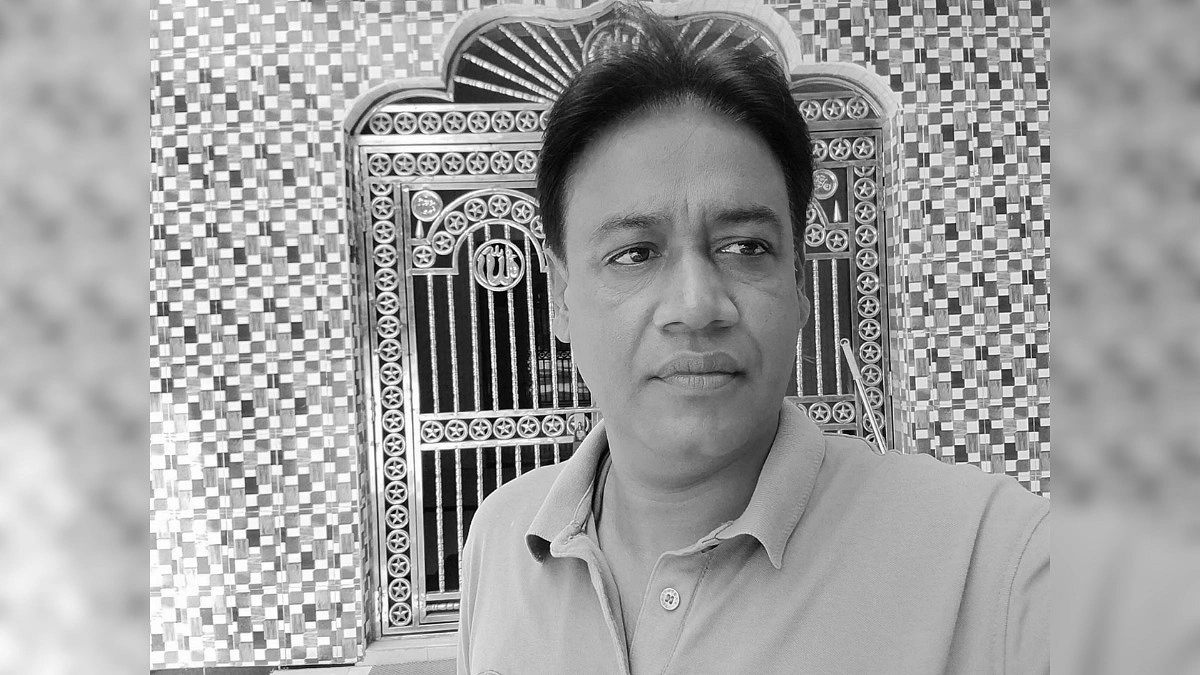 শিক্ষক থেকে প্রবাসী, শেষে ঋণের চাপে মৃত্যু