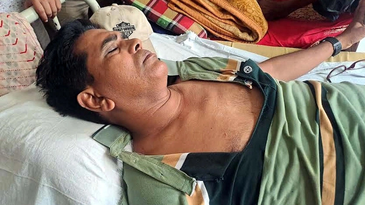 শরণখোলায় স্কুলশিক্ষকের ওপর হামলা