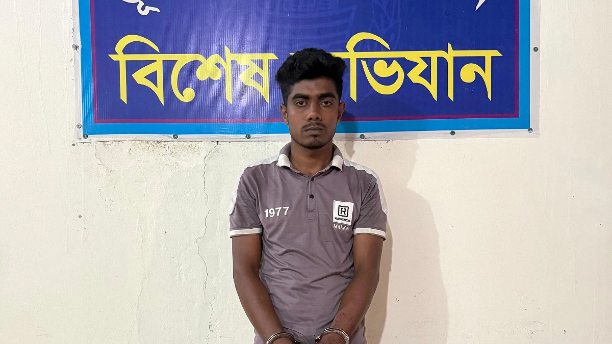 পরিত‍্যক্ত চালের ড্রামে মিলল গাঁজা, আটক ১