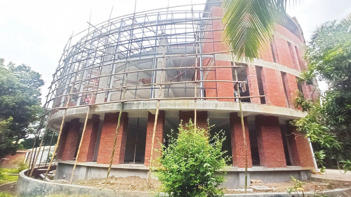 টিস্যু কালচার ল্যাব কি নতুন শ্বেতহস্তী