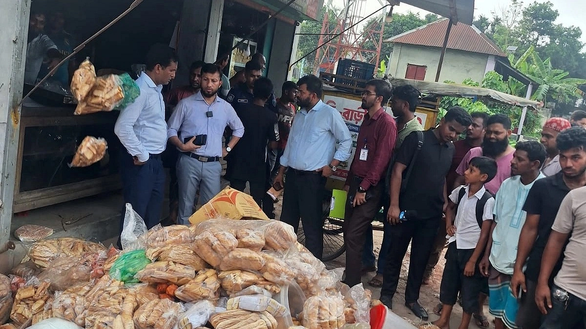 কুমিল্লায় অনুমোদনহীন দুই প্রতিষ্ঠানকে জরিমানা