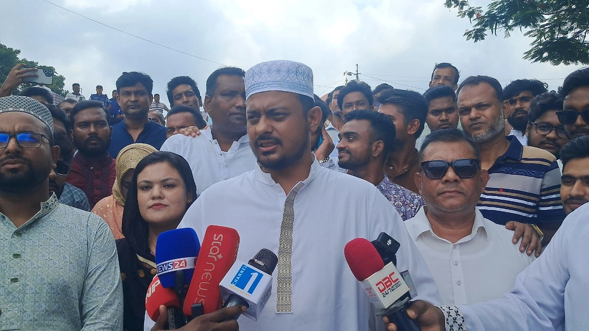 সংস্কারের প্রশ্নে সরকারকে বিন্দুমাত্র ছাড় দেব না