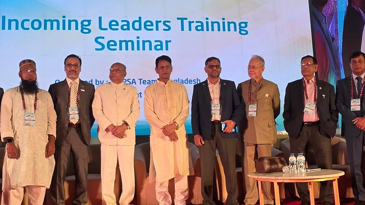 দেশের জনসংখ্যাকে জনসম্পদে রূপান্তরিত করতে হবে
