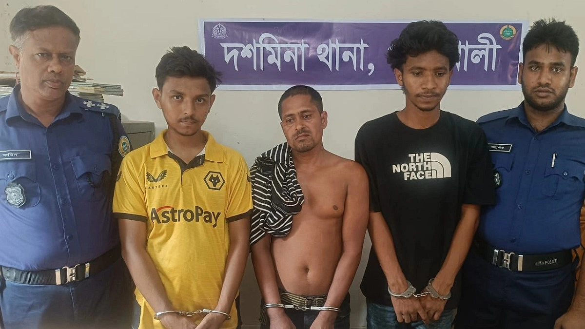 দশমিনায় ইয়াবাসহ তিন মাদক কারবারি আটক