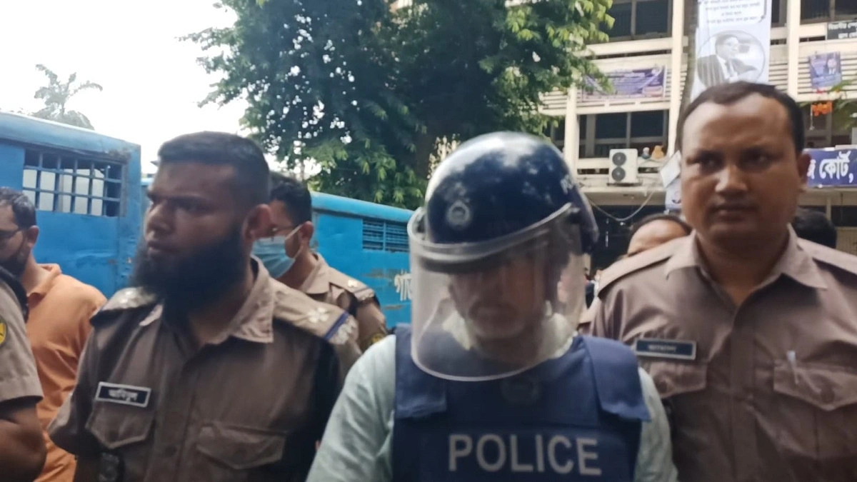 দুদকের মামলায় ‘এক-এগারোর’ আলোচিত মাসুদ চারদিনের রিমান্ডে