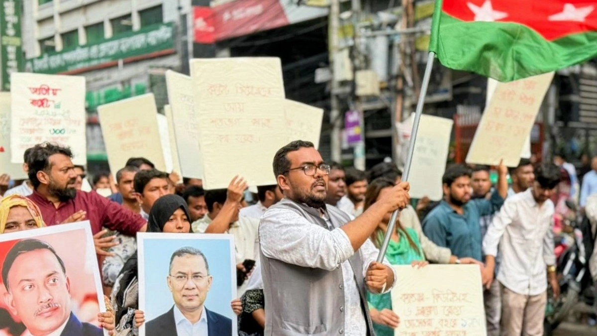 নয়াপল্টনে ছাত্রদলের আনন্দ মিছিল