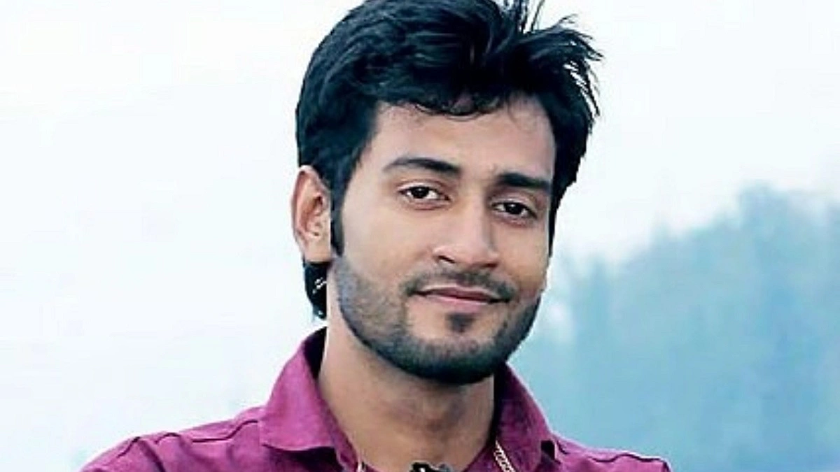 মুখে টর্চের আলো ফেলতেই ছুরিকাঘাত, যুবক নিহত