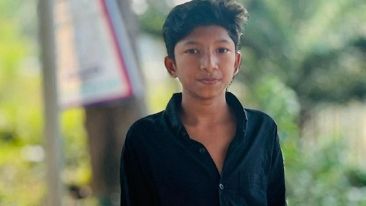কুমিল্লায় গুলিবিদ্ধ স্কুলছাত্র ইথানের শরীর থেকে বুলেট বের করা যায়নি