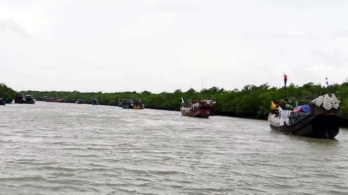 ভরা মৌসুমে বন্ধ ইলিশ আহরণ, বেকার কয়েক হাজার জেলে