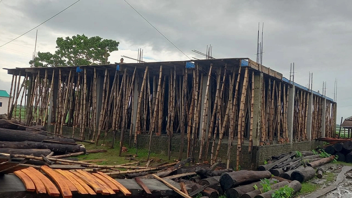 সরকারি খাস জমিতে বহুতল ভবন নির্মাণে তোড়জোড়, তদন্তে প্রশাসন