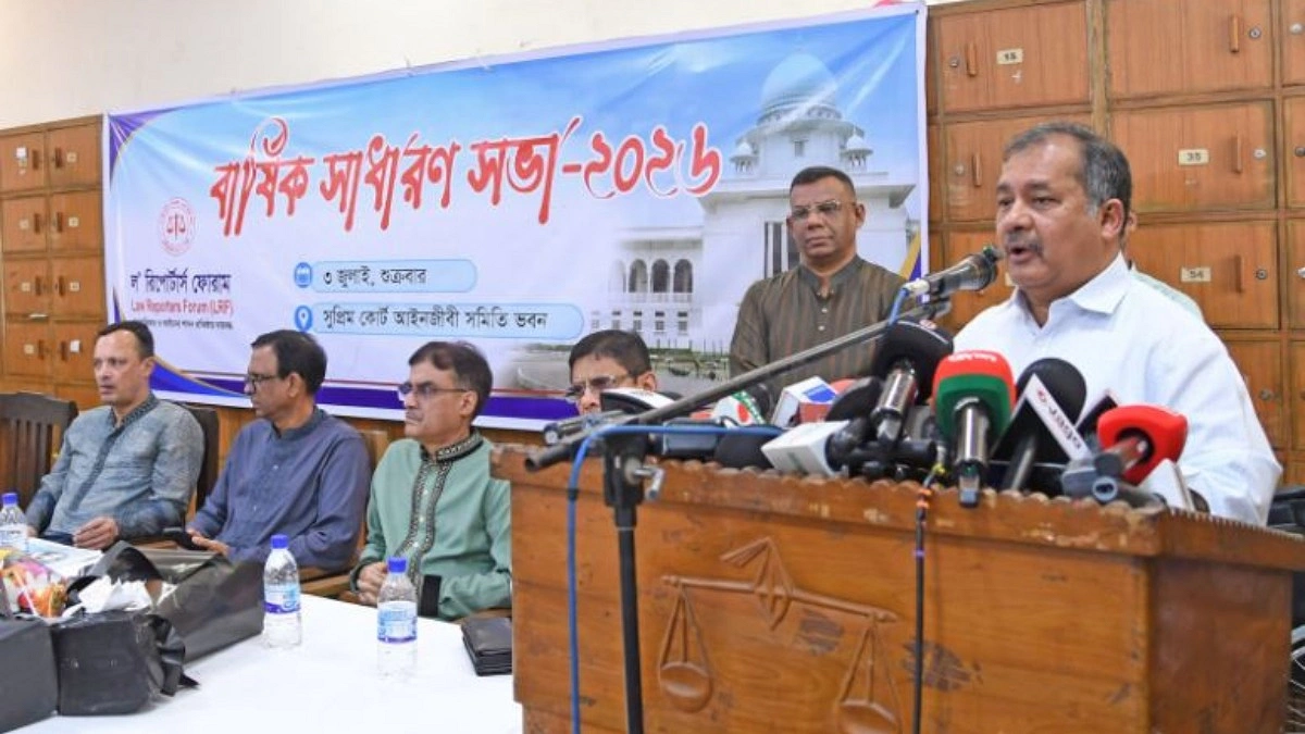 রাষ্ট্র পরিচালনা সম্পর্কে জনগণের সঠিক ধারণা নির্ভর করে গণমাধ্যমের ওপর