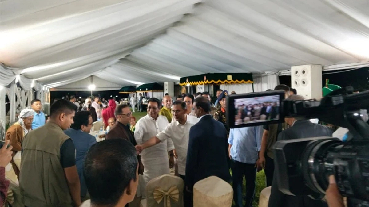 প্রধানমন্ত্রীর সঙ্গে নৈশভোজে শরিকরা