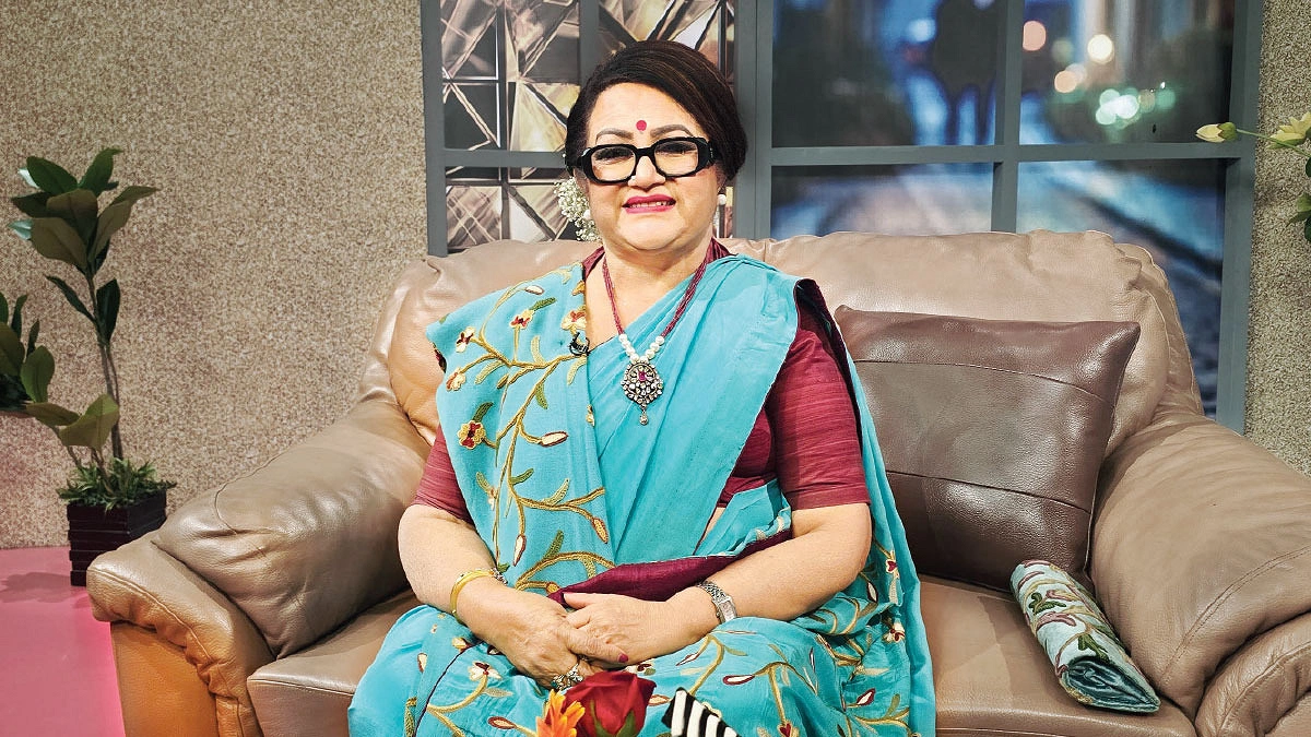 ‘ববিতা সমগ্র’তে ১২ তারকা