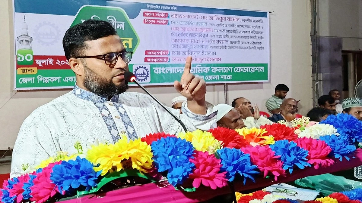 সবার ভাগ্যের পরিবর্তন হয় কিন্তু শ্রমিকদের পরিবর্তন হয় না