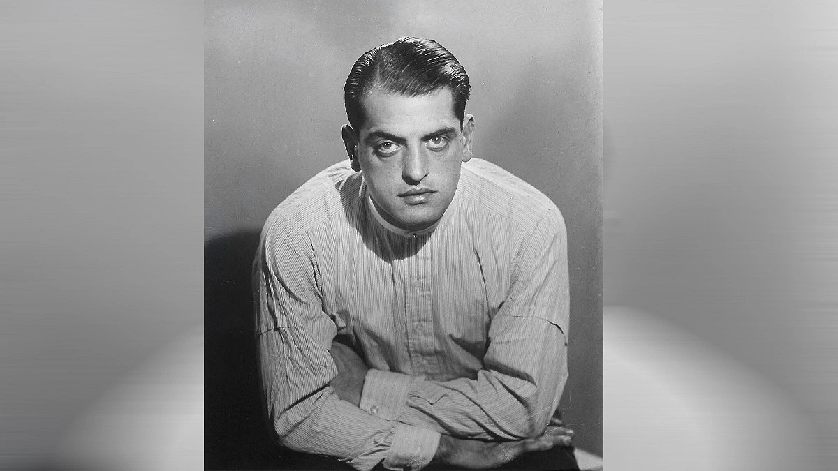ইউরোপের আর্ট-মাস্টার না মেক্সিকোর এন্টারটেইনার? বুনুয়েল আসলে কে?