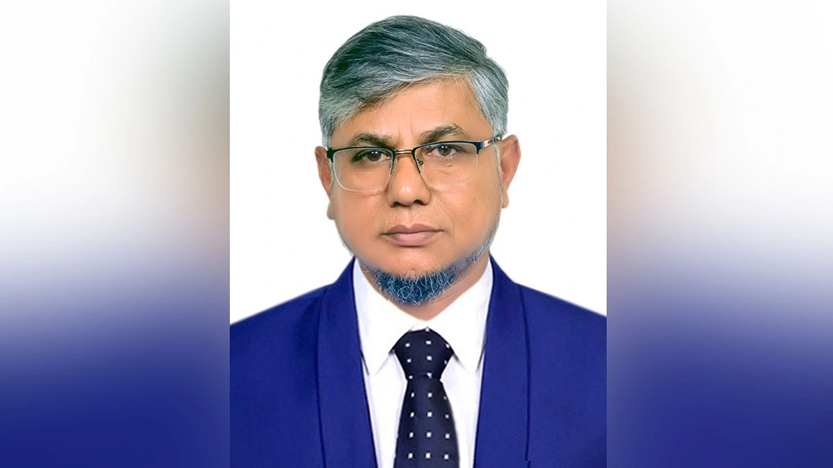 খুলনা কৃষি বিশ্ববিদ্যালয়ের নতুন উপাচার্য আসাদুজ্জামান সরকার