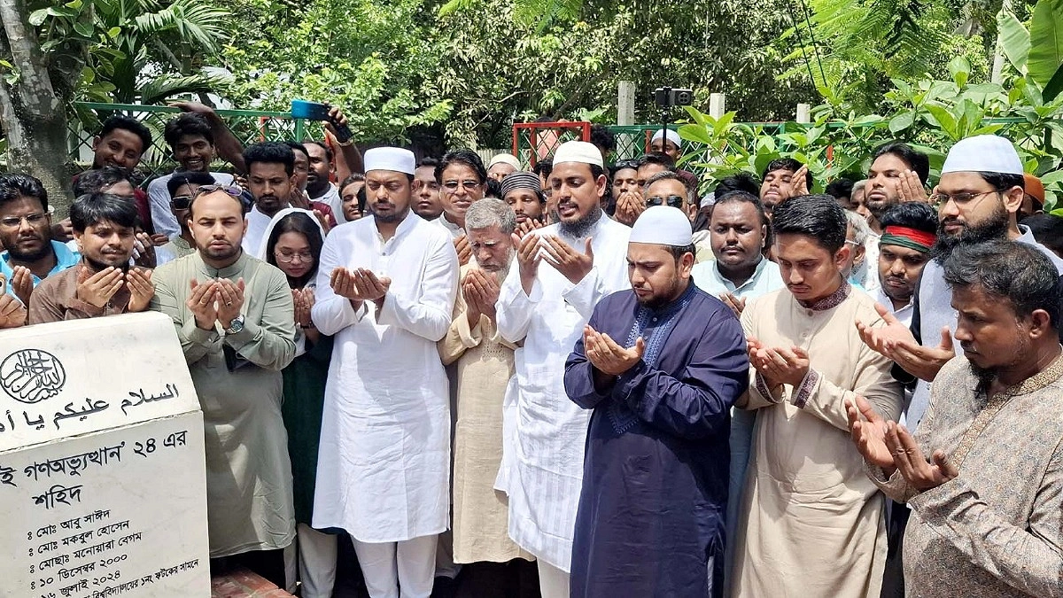 সরকার গণভোটের রায়ের সঙ্গে বিশ্বাসঘাতকতা করছে