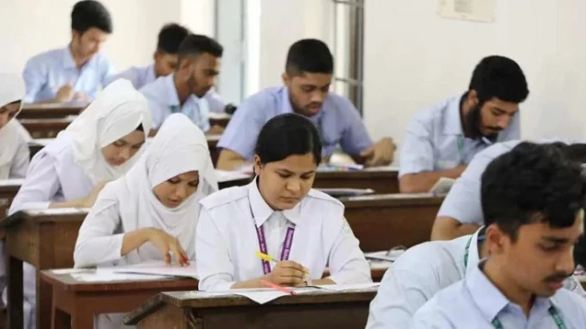 চট্টগ্রাম বোর্ডের স্থগিত এইচএসসি পরীক্ষা শুরু ২৭ জুলাই