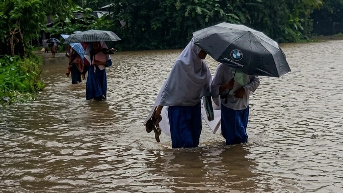 চকরিয়া ও মাতামুহুরীর ১০ ইউনিয়ন প্লাবিত, বাড়ছে দুর্ভোগ