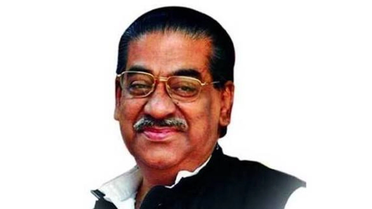 রাজার হালে মুম্বাইয়ে হাসানাত আব্দুল্লাহ