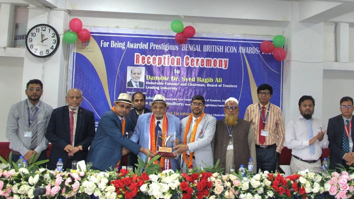 বেঙ্গল ব্রিটিশ আইকন সম্মাননায় ভূষিত রাগীব আলীকে লিডিং ইউনিভার্সিটির সংবর্ধনা