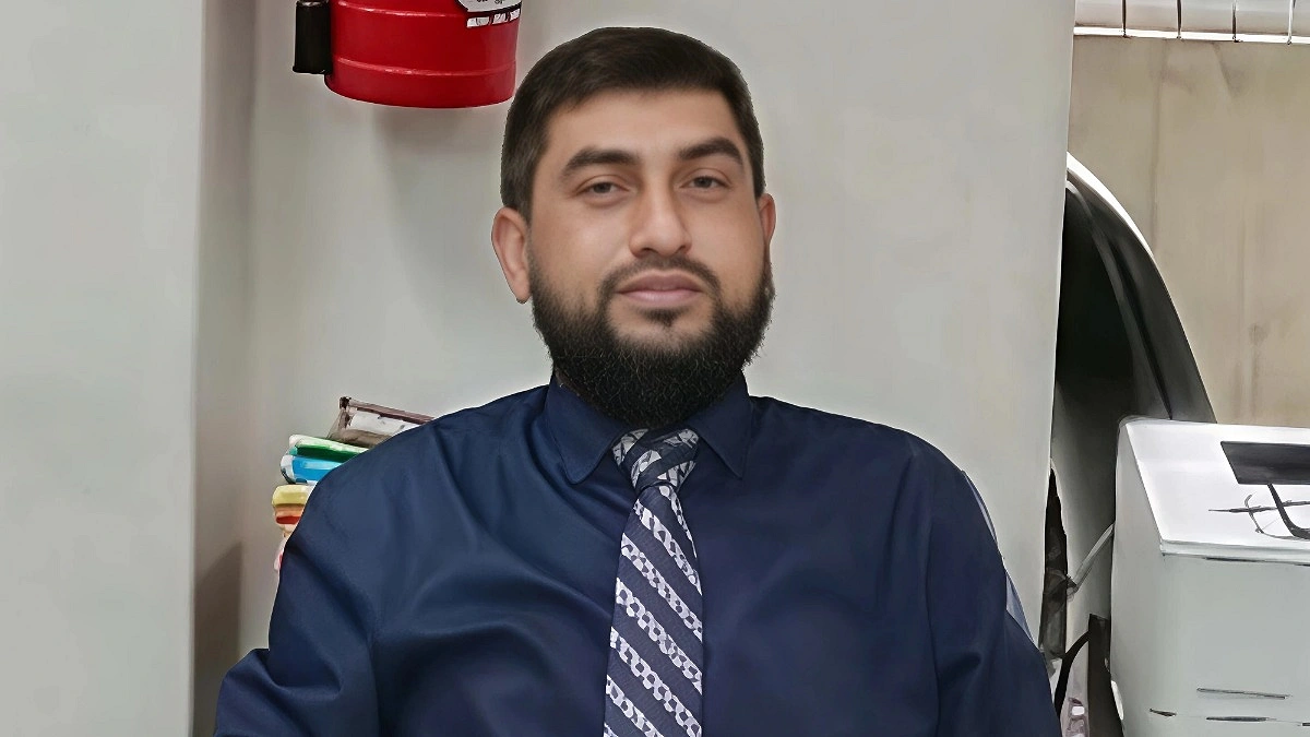 কসবায় সন্ত্রাসী হামলায় আহত ব্যাংক কর্মকর্তা হার মানলেন মৃত্যুর কাছে