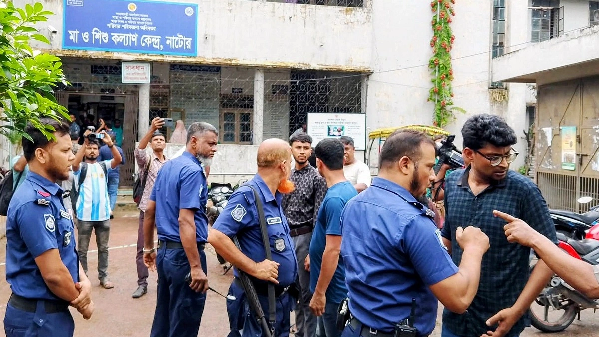 নবজাতকের মৃত্যুতে চিকিৎসককে মারধর