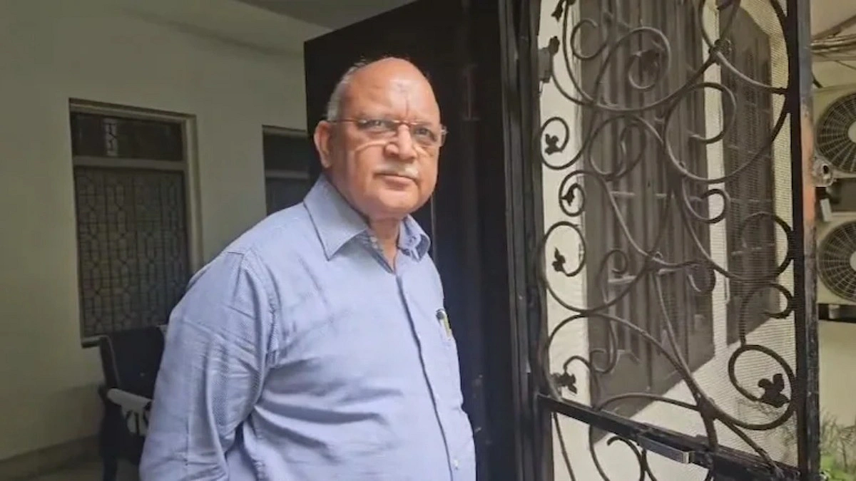 এক হোয়াটসঅ্যাপ বার্তার ফাঁদে উধাও ২৭ কোটি টাকা