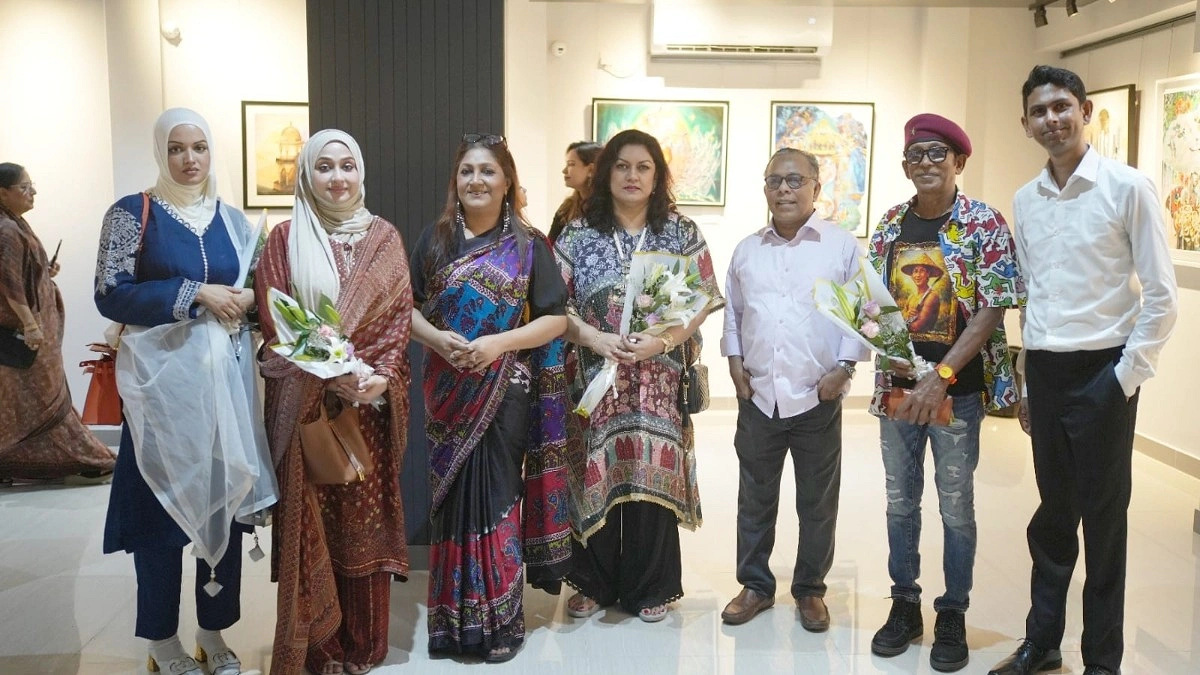 বারিধারায় চার শিল্পীর যৌথ প্রদর্শনী ‘পেটালস অব টাইম’