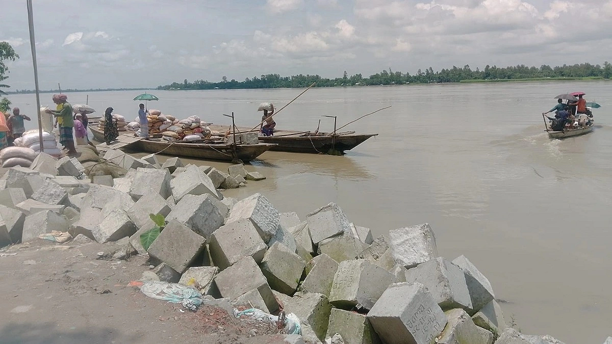 বিপৎসীমার কাছাকাছি দুধকুমারের পানি, বন্যার শঙ্কা