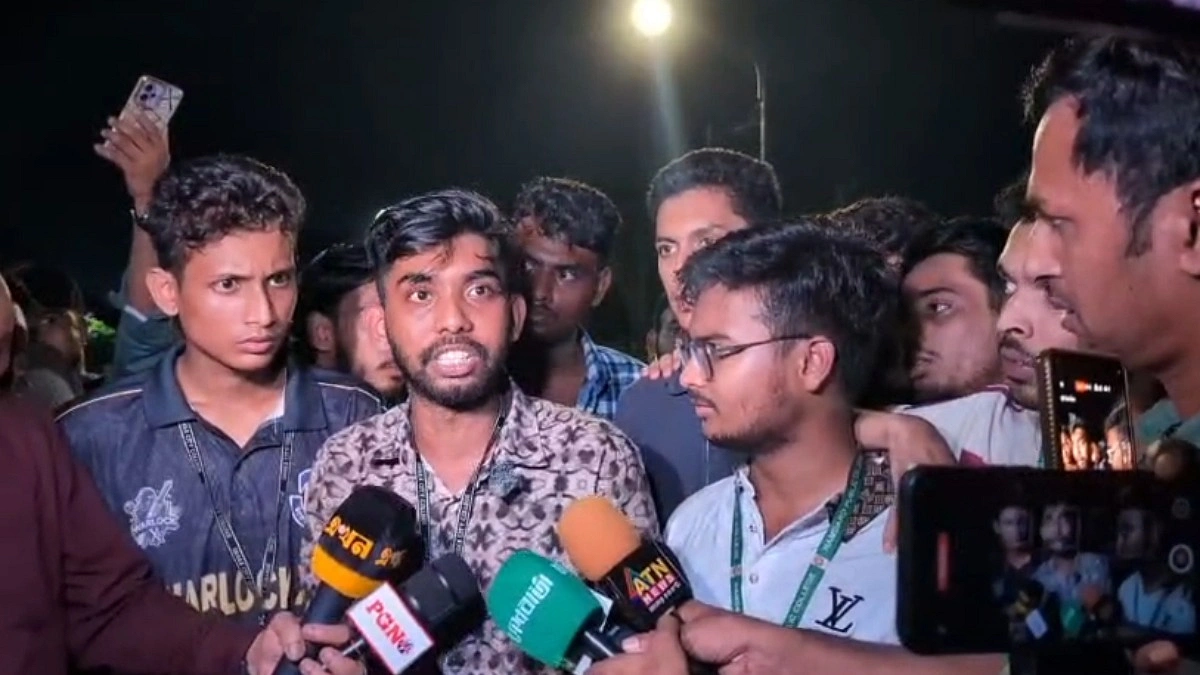 নতুন কর্মসূচির কথা জানিয়ে সড়ক ছাড়লেন আন্দোলনকারীরা