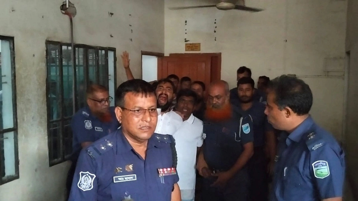 গৃহবধূকে ধর্ষণ মামলায় ৭ আসামির মৃত্যুদণ্ড