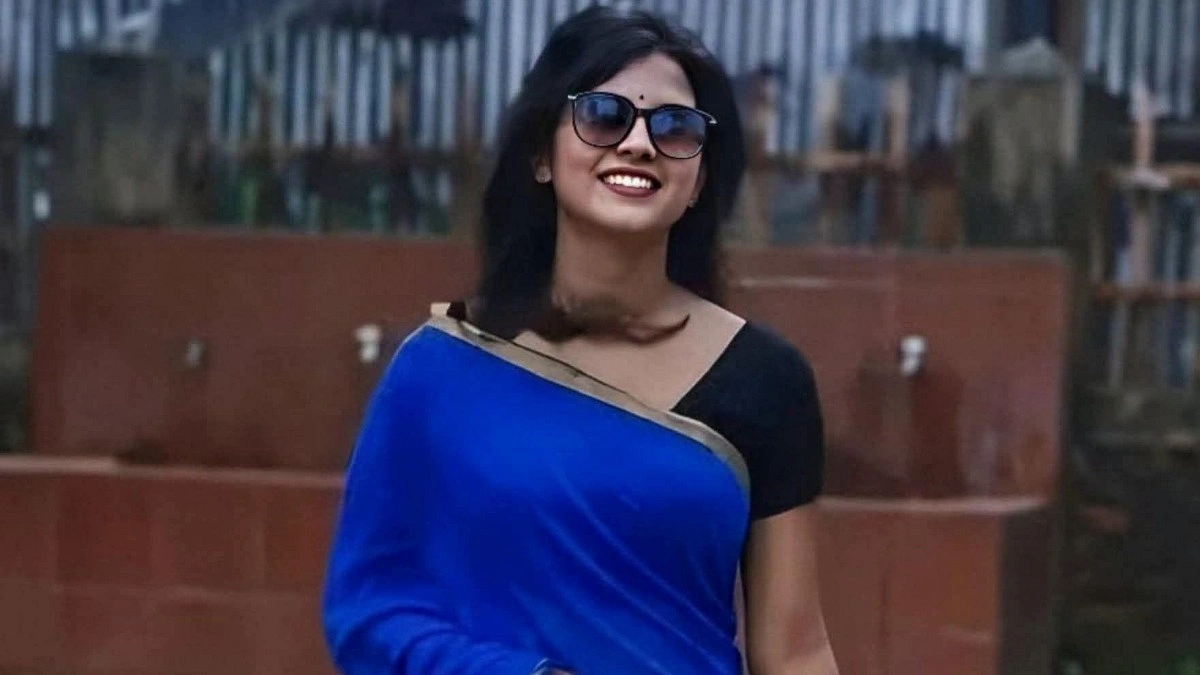একই গানে ভিডিও বানিয়ে সেই শিক্ষিকার পাশে দাঁড়াচ্ছেন সহকর্মীরা