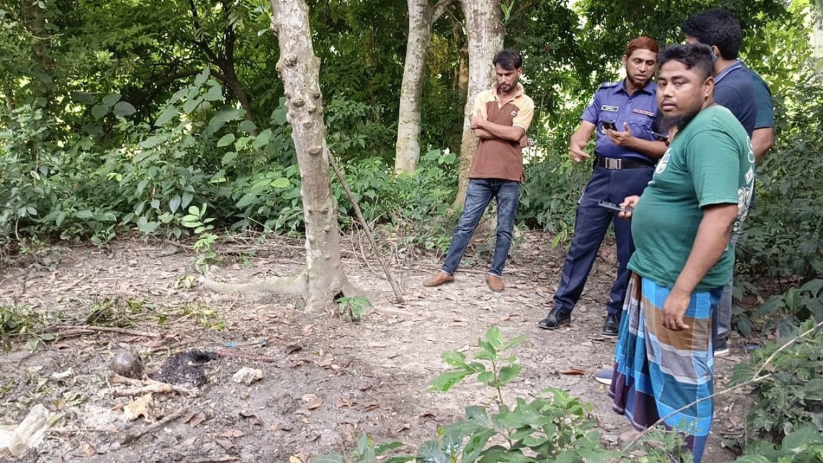 ফরিদপুরে টয়লেট থেকে বস্তাবন্দি নারীর কঙ্কাল উদ্ধার