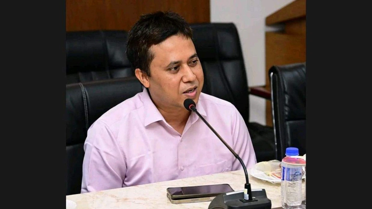 এসপি হিসেবে বিকালে যোগদান, সন্ধ্যায় ঢাকায় তলব