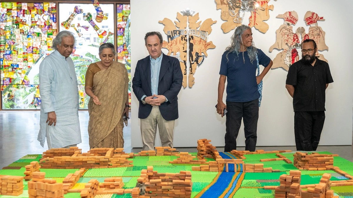 বেঙ্গল শিল্পালয়ে 'বিয়ন্ড দ্য ব্রিফ'