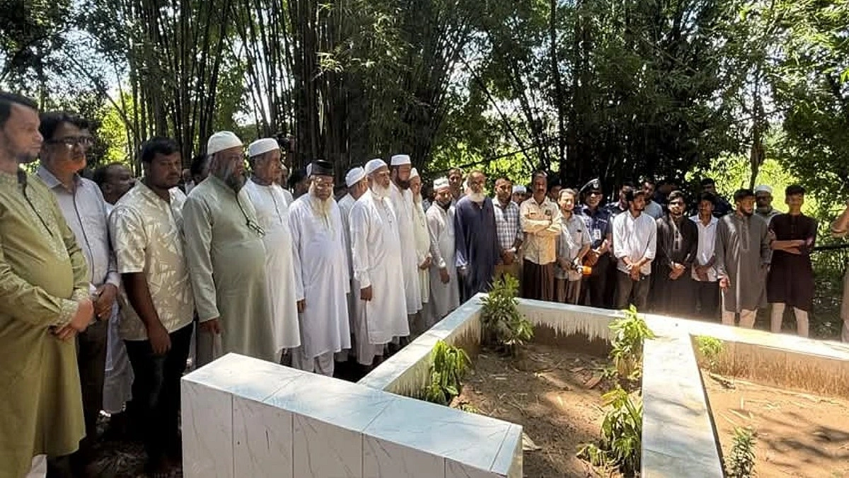 শহীদ সাংবাদিক তুরাবদের রক্তের বিনিময়ে দেশ ফ্যাসিবাদ মুক্ত হয়েছে