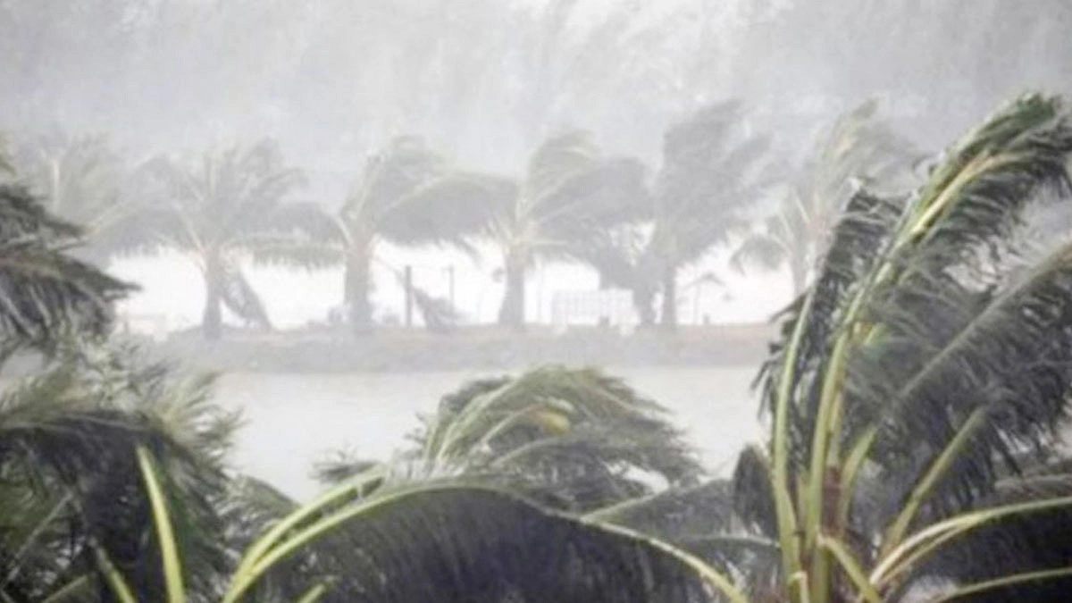সকালেই ১০ জেলায় ঝোড়ো হাওয়ার পূর্বাভাস
