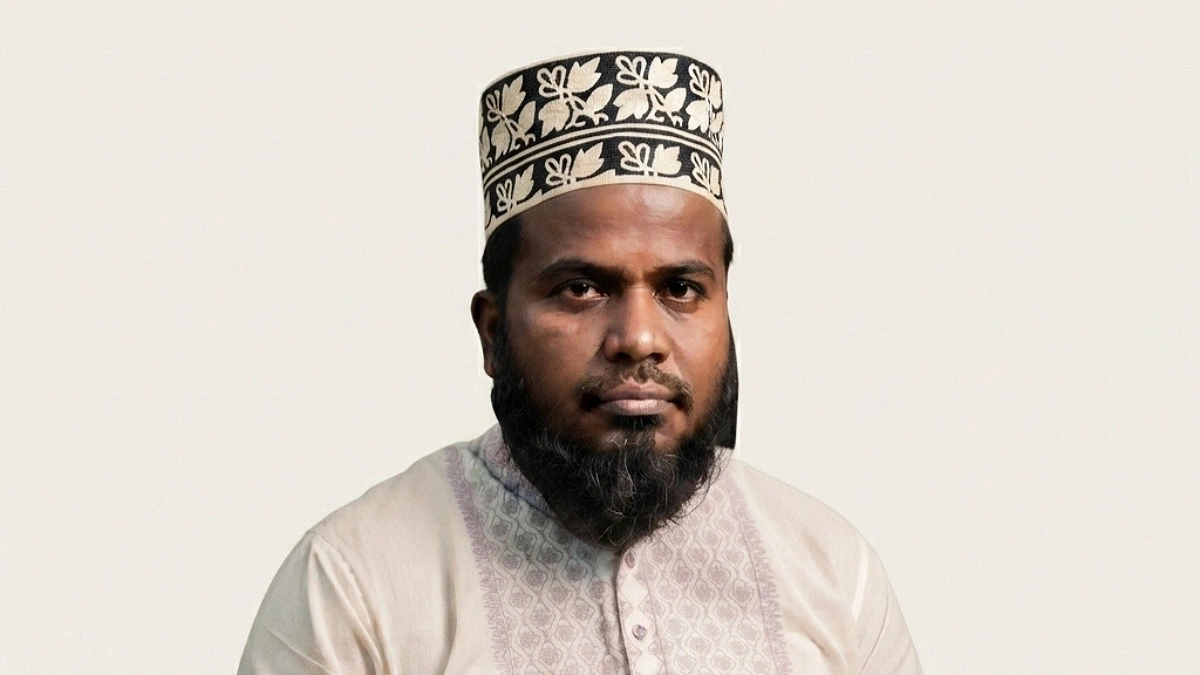 গার্লস কলেজে শিক্ষকতা করায় কুষ্টিয়া জেলা জামায়াতের সেক্রেটারিকে অব্যাহতি